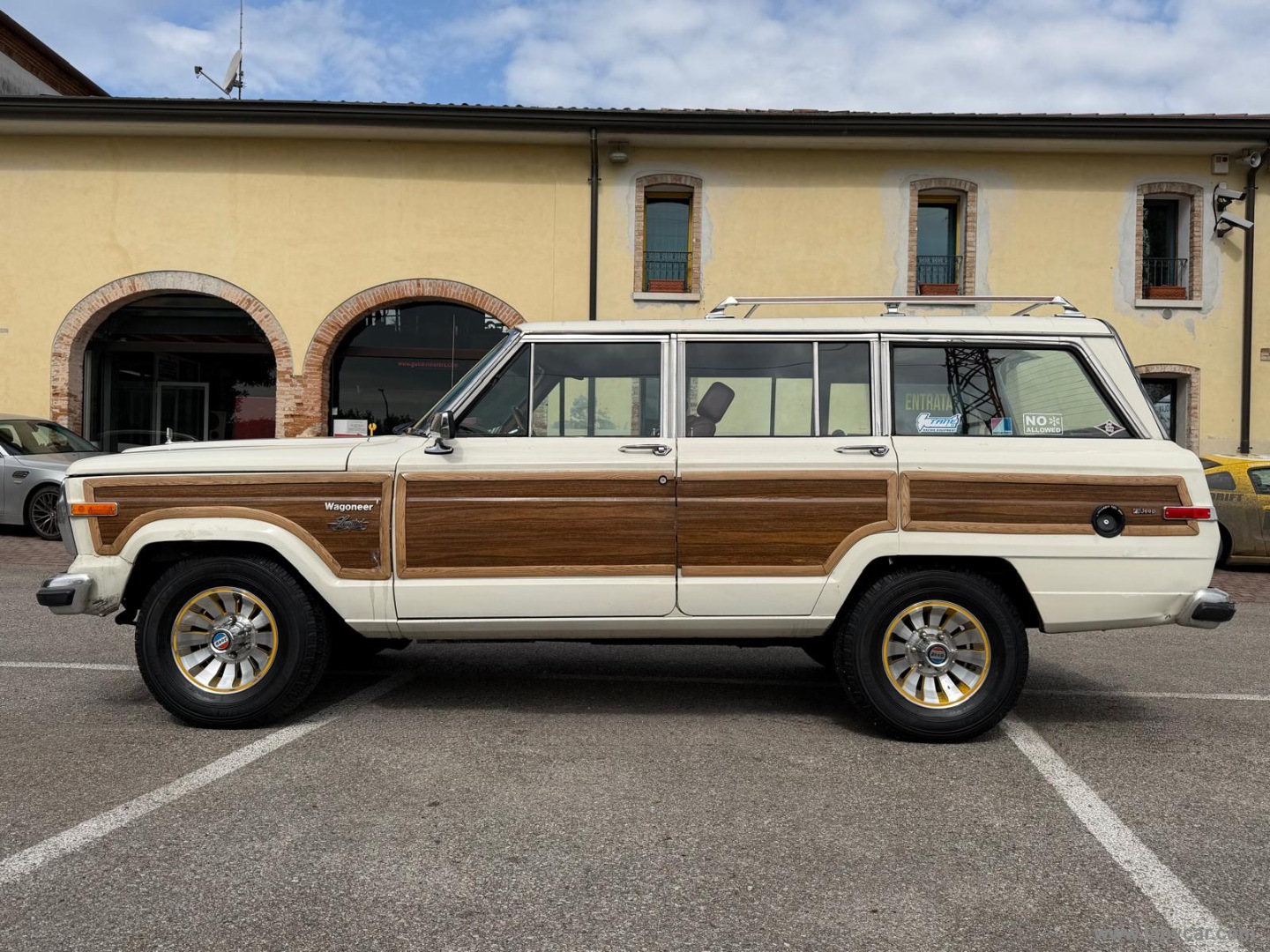 GRAND WAGONEER 5.9 V8 ASI-DA RESTAURARE - immagine 8