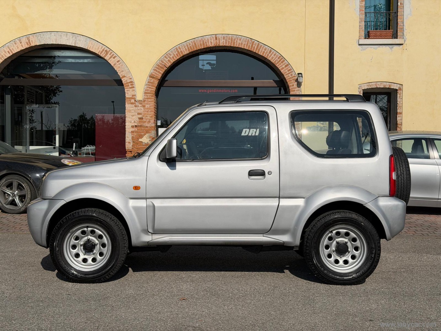 Jimny 1.3 4WD JLX 4X4–NEOPATENTATI - immagine 8