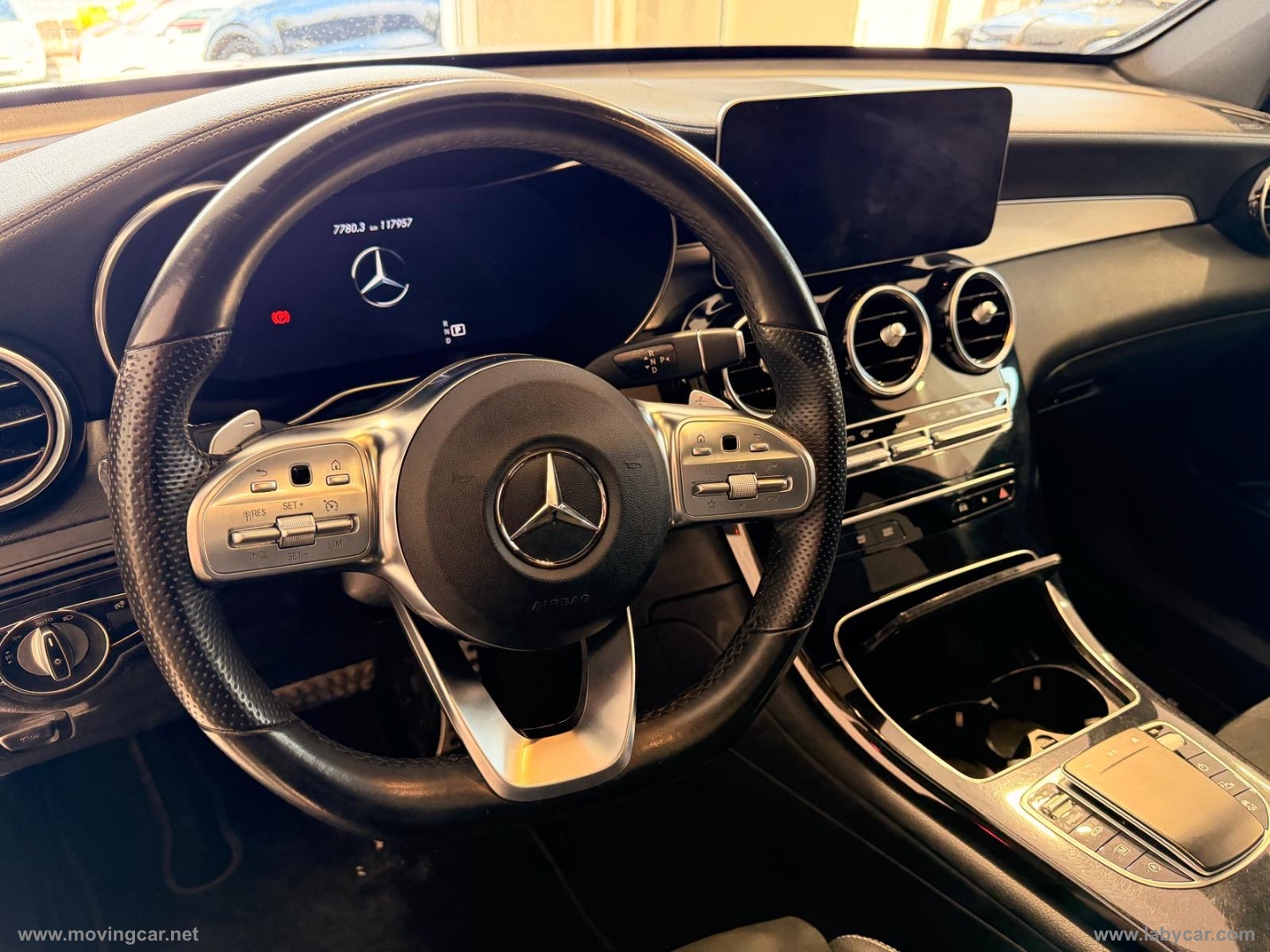 GLC 300 d 4Matic Coupé Executive - immagine 8