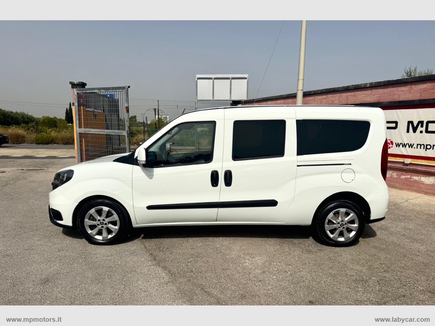 DOBLO MAXI N1 COMBI 1.6 MJ 120CV AUTOCARRO - immagine 8
