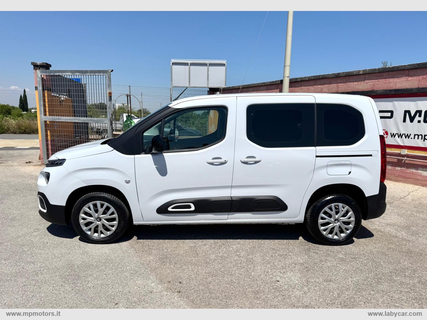 BERLINGO COMBI N1 1.5 BlueHDI 100CV AUTOCARRO 5 POSTI - immagine 8