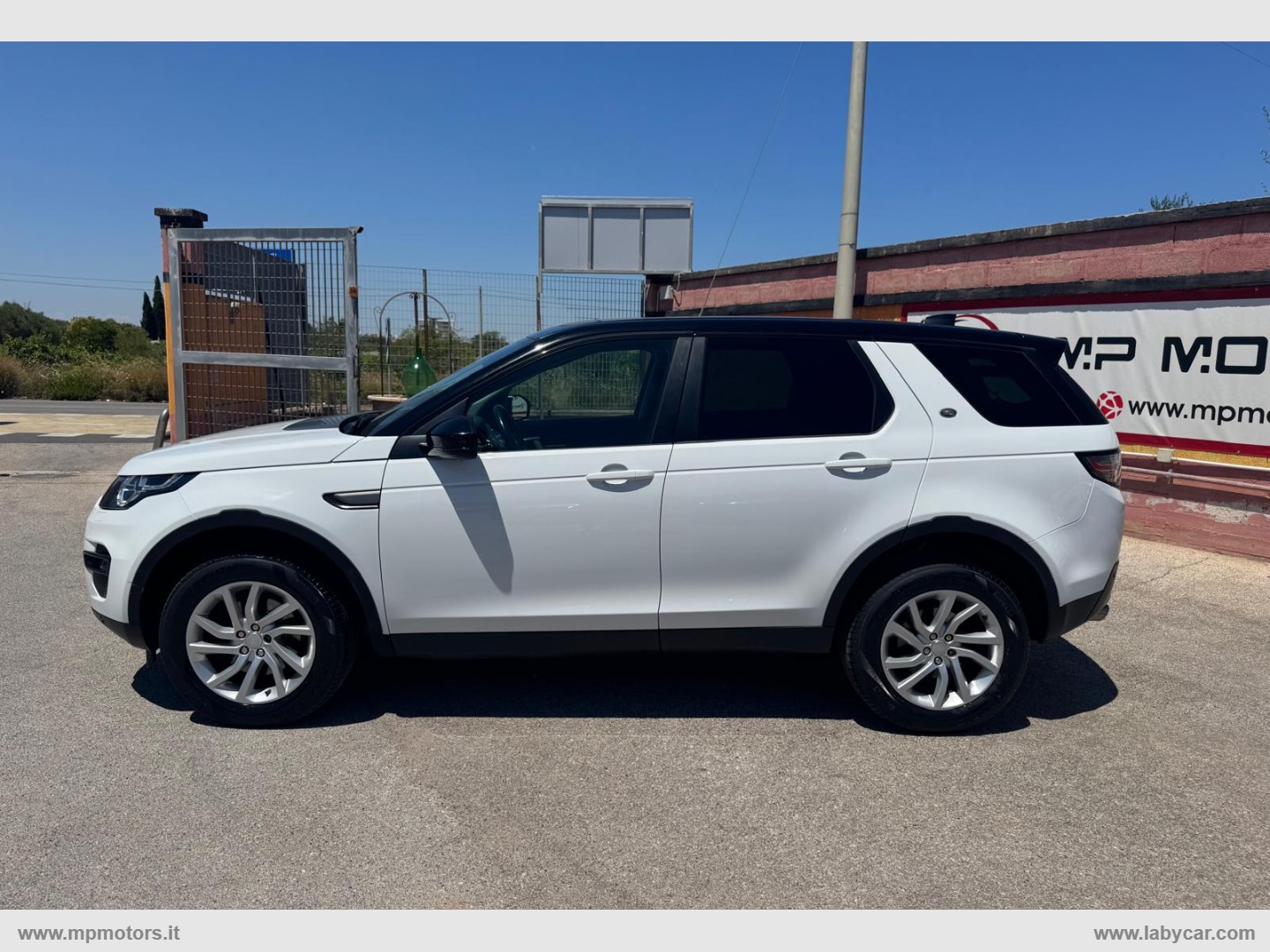 DISCOVERY SPORT 2.0 150CV AUTOMATICA 4WDI - immagine 8