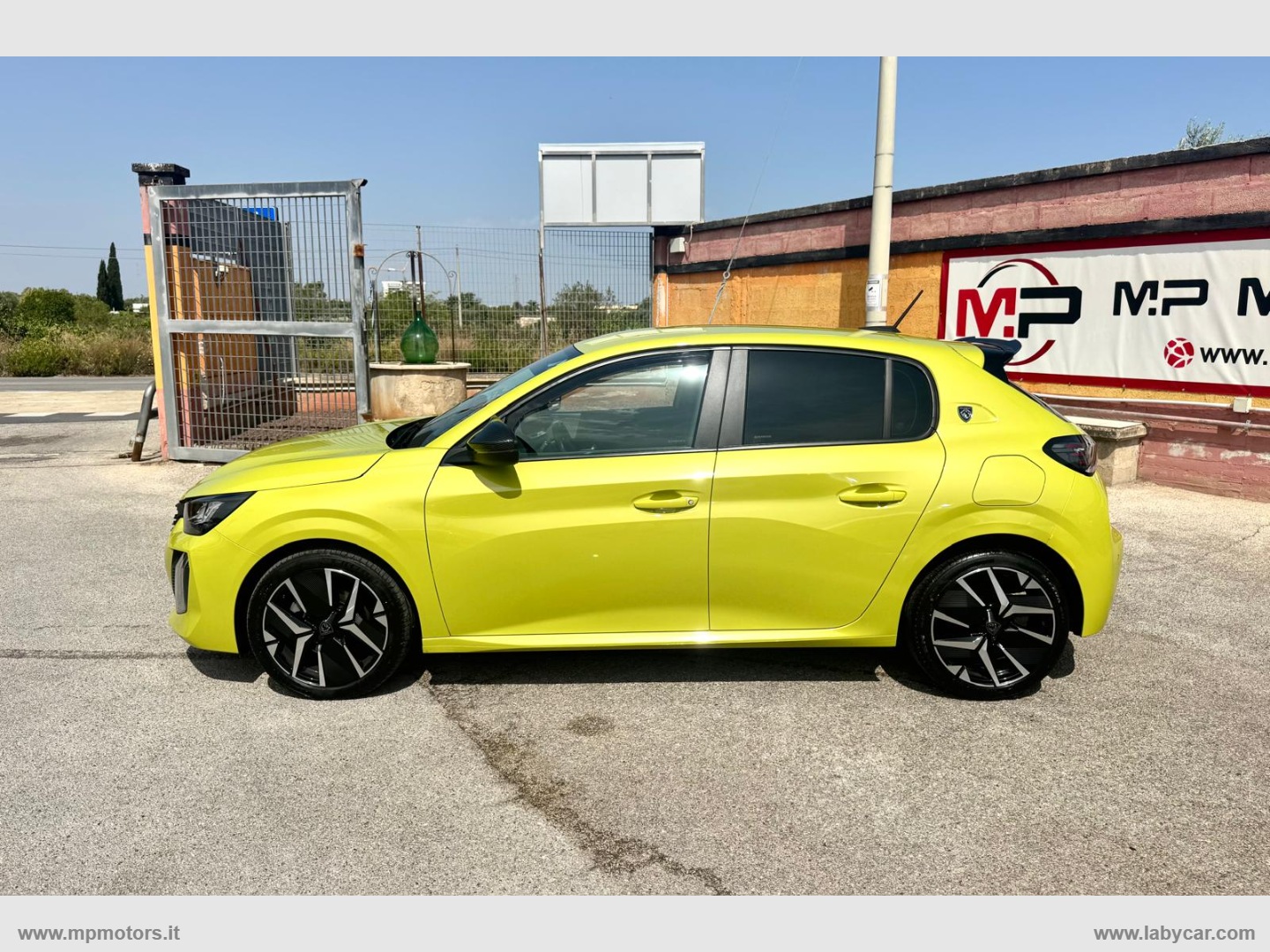 208 GT PACK 1.2 100CV 5P. - immagine 8