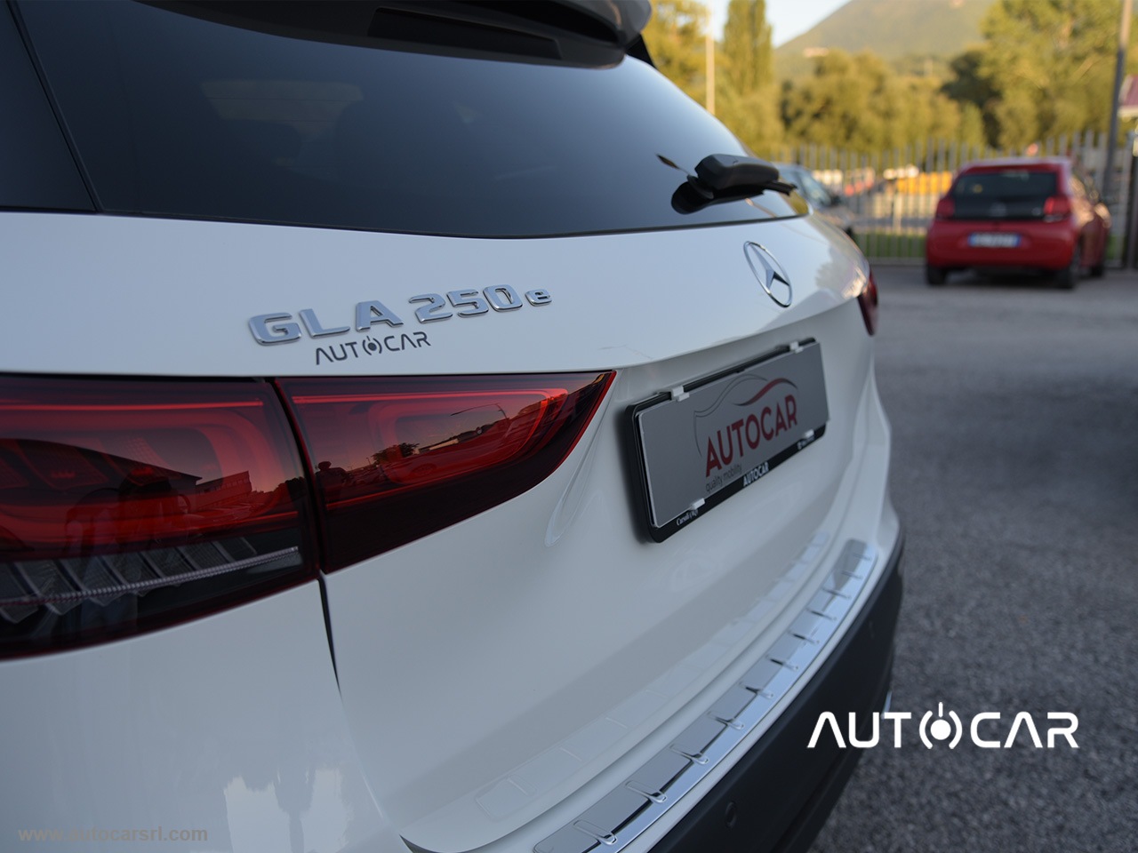 GLA 250 e PHEV - immagine 8