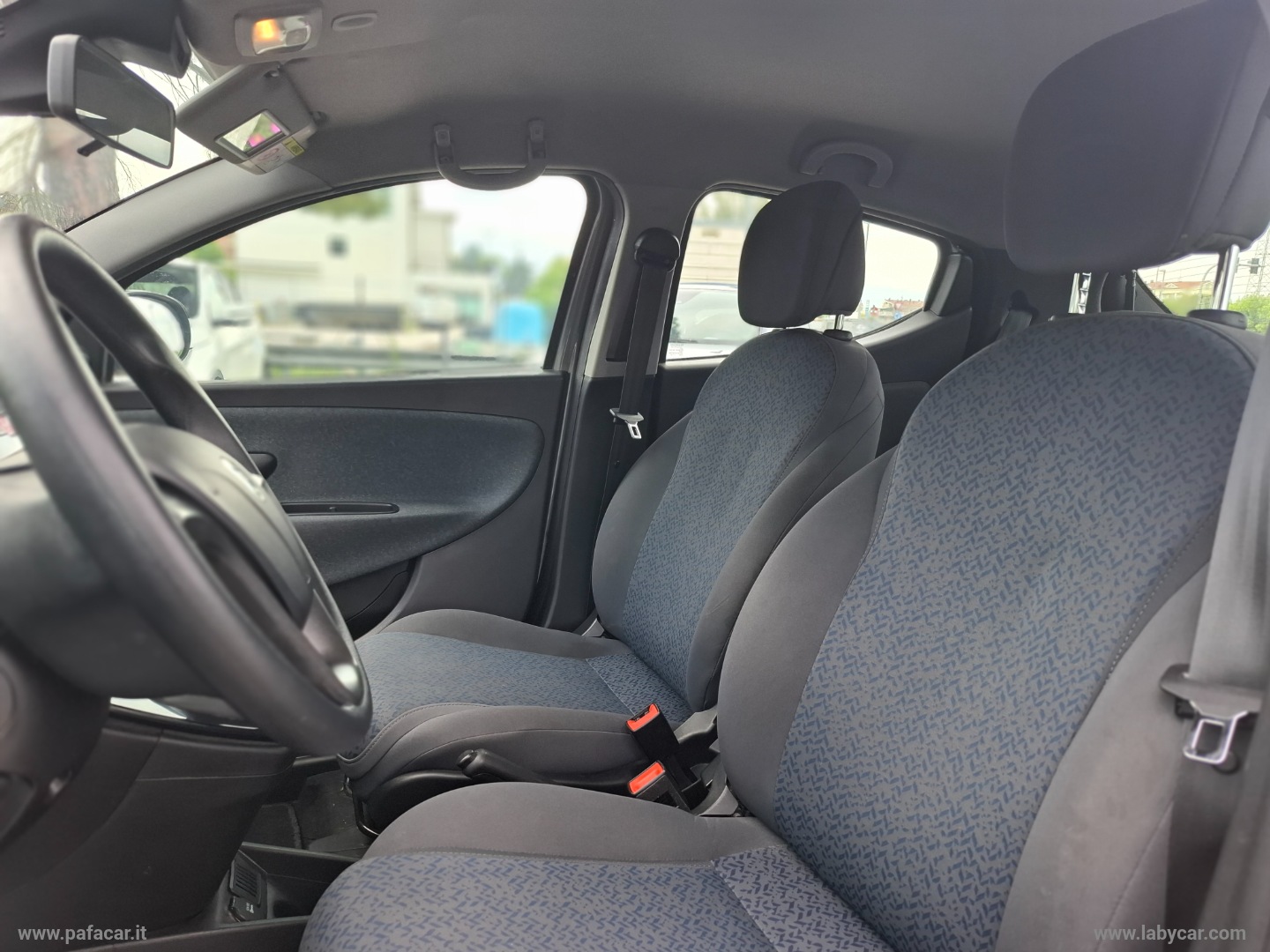 Ypsilon 1.0 FireFly 5p.S&S Hybrid Silver - immagine 8