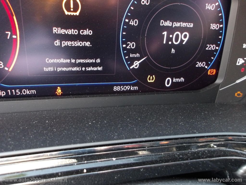 T-Cross 1.0 TSI 110 CV Advanced - immagine 8