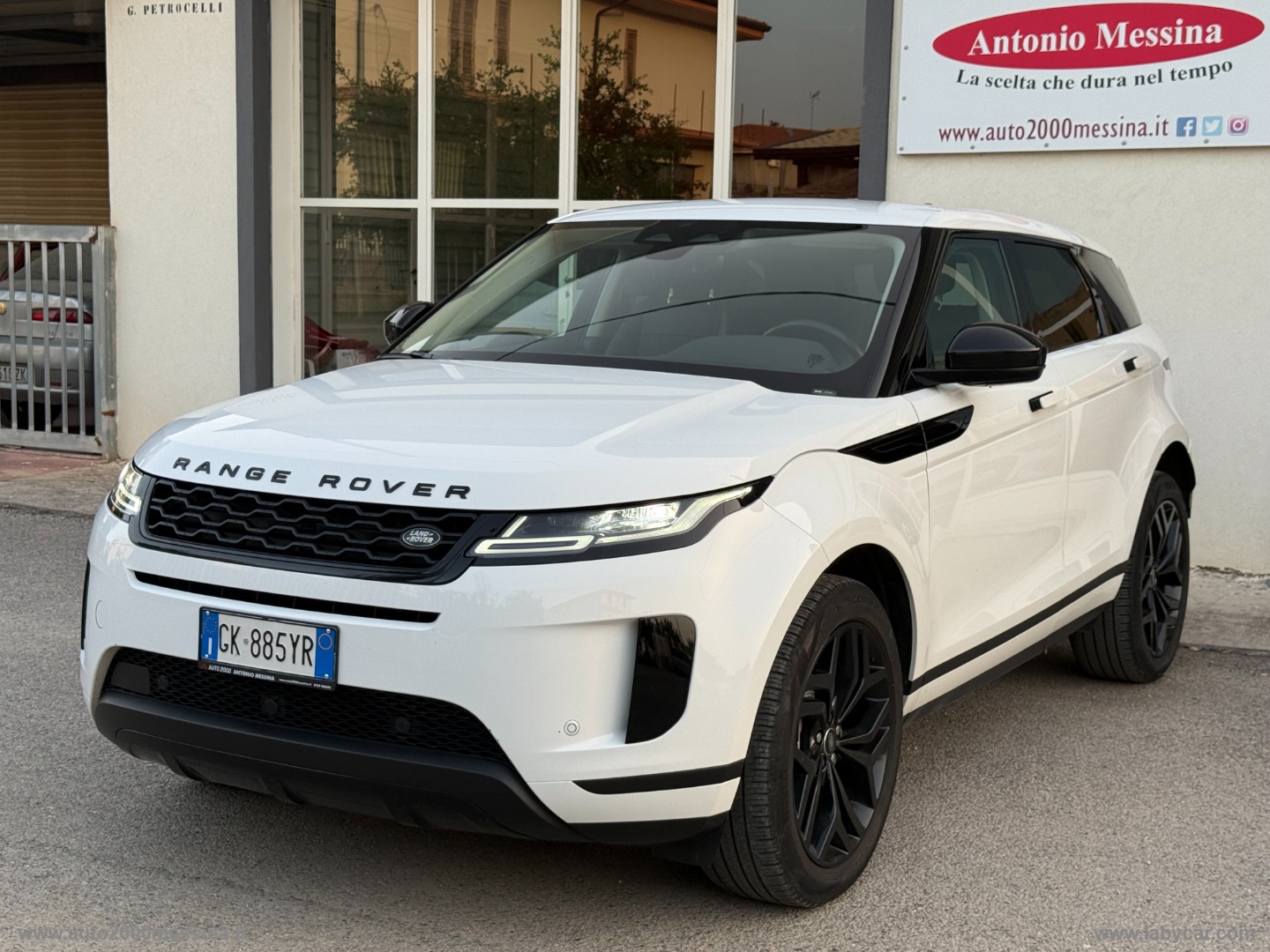 RR Evoque 2.0D I4 163 CV AWD Auto SE - immagine 8