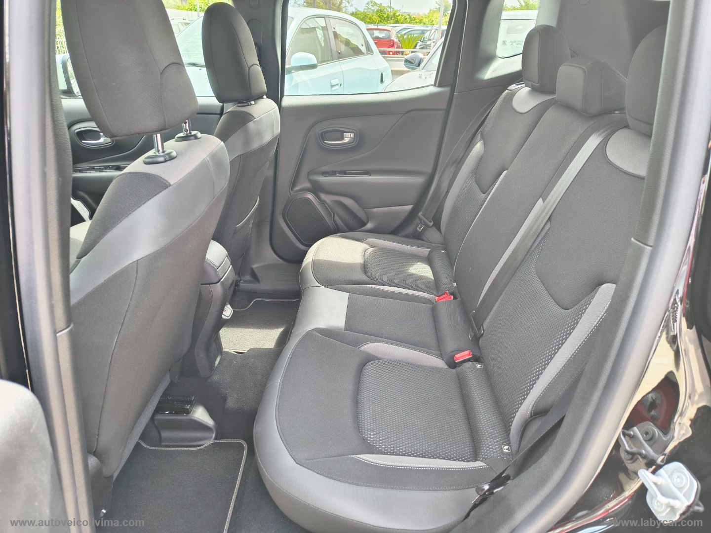 Renegade 1.6 Mjt 130CV Limited - immagine 8