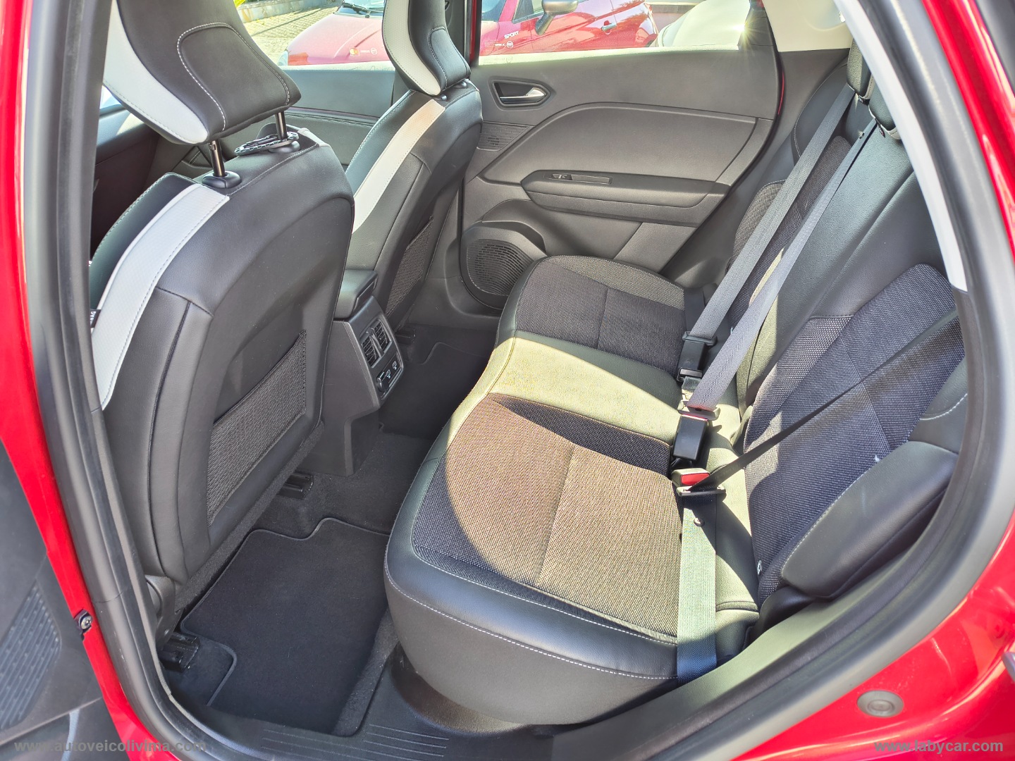 Captur TCe 100 CV GPL Techno - immagine 8