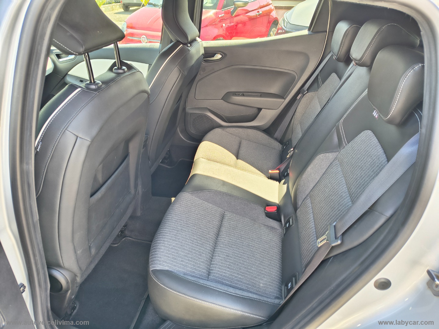 Clio TCe 100 CV GPL Techno - immagine 8