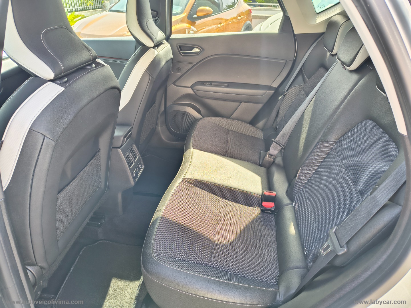 Captur TCe 100 CV GPL Techno - immagine 8