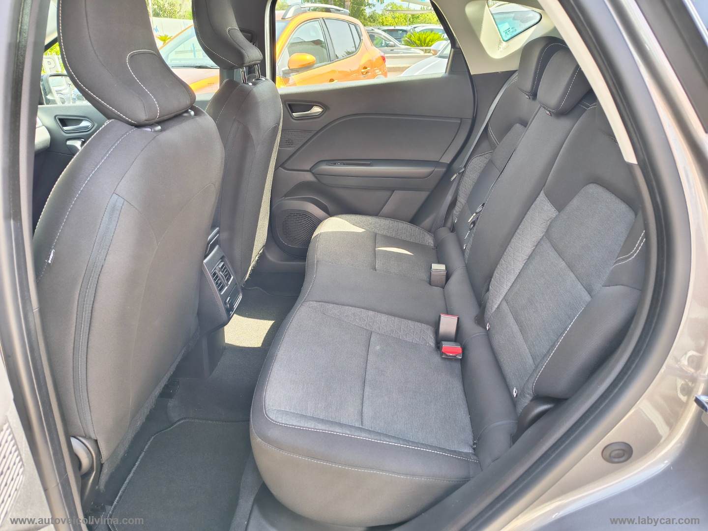 Captur TCe 12V 100 CV GPL Zen - immagine 8
