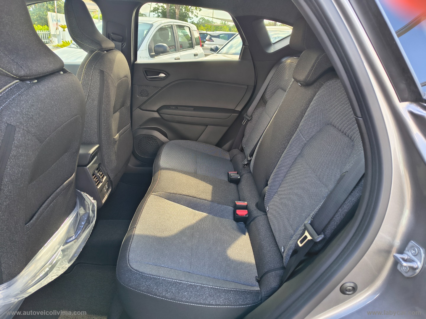 Captur Eco-G 120 CV Techno KM 0 ITALIA - immagine 8