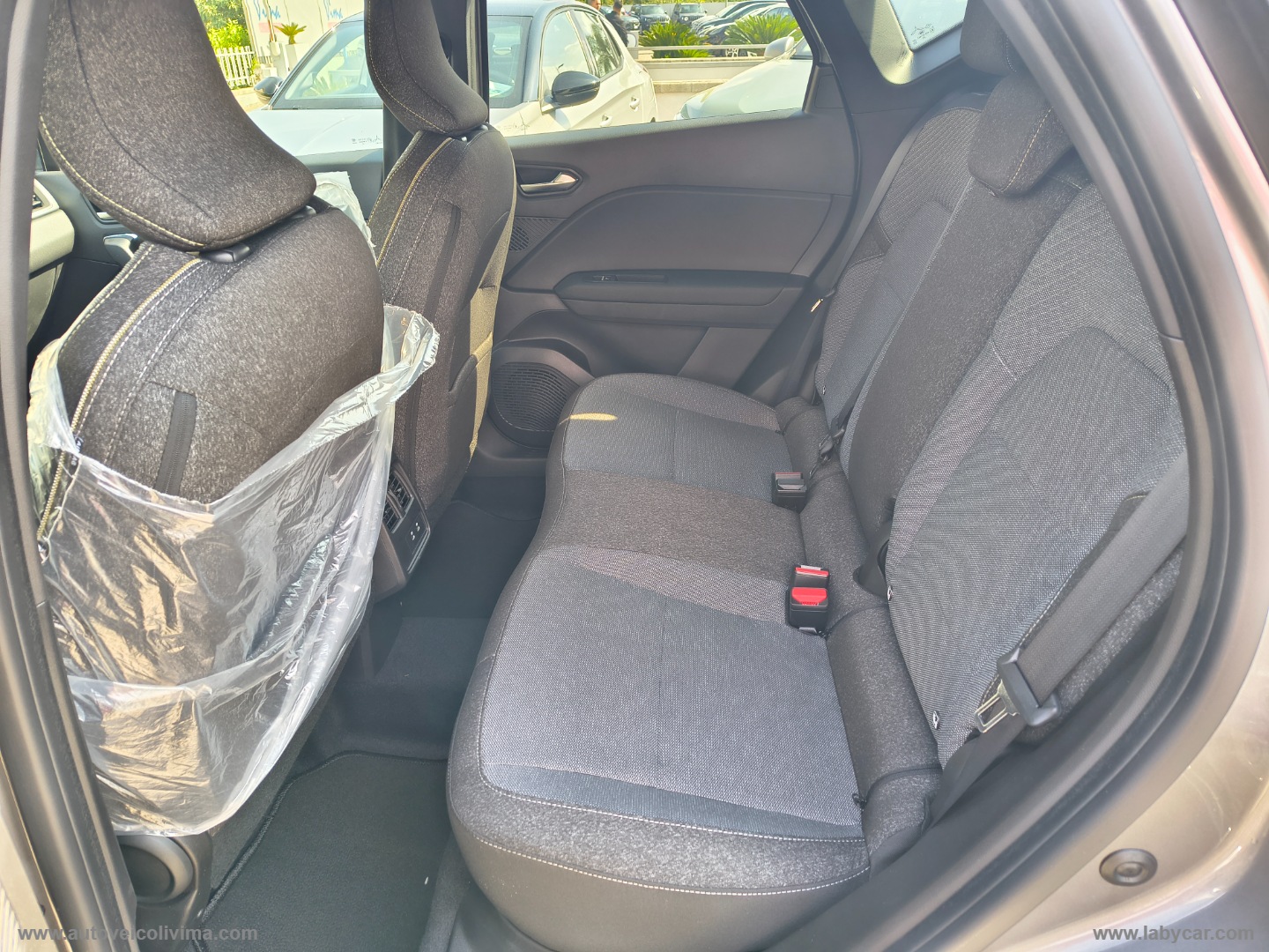 Captur Eco-G 120 CV Techno - immagine 8