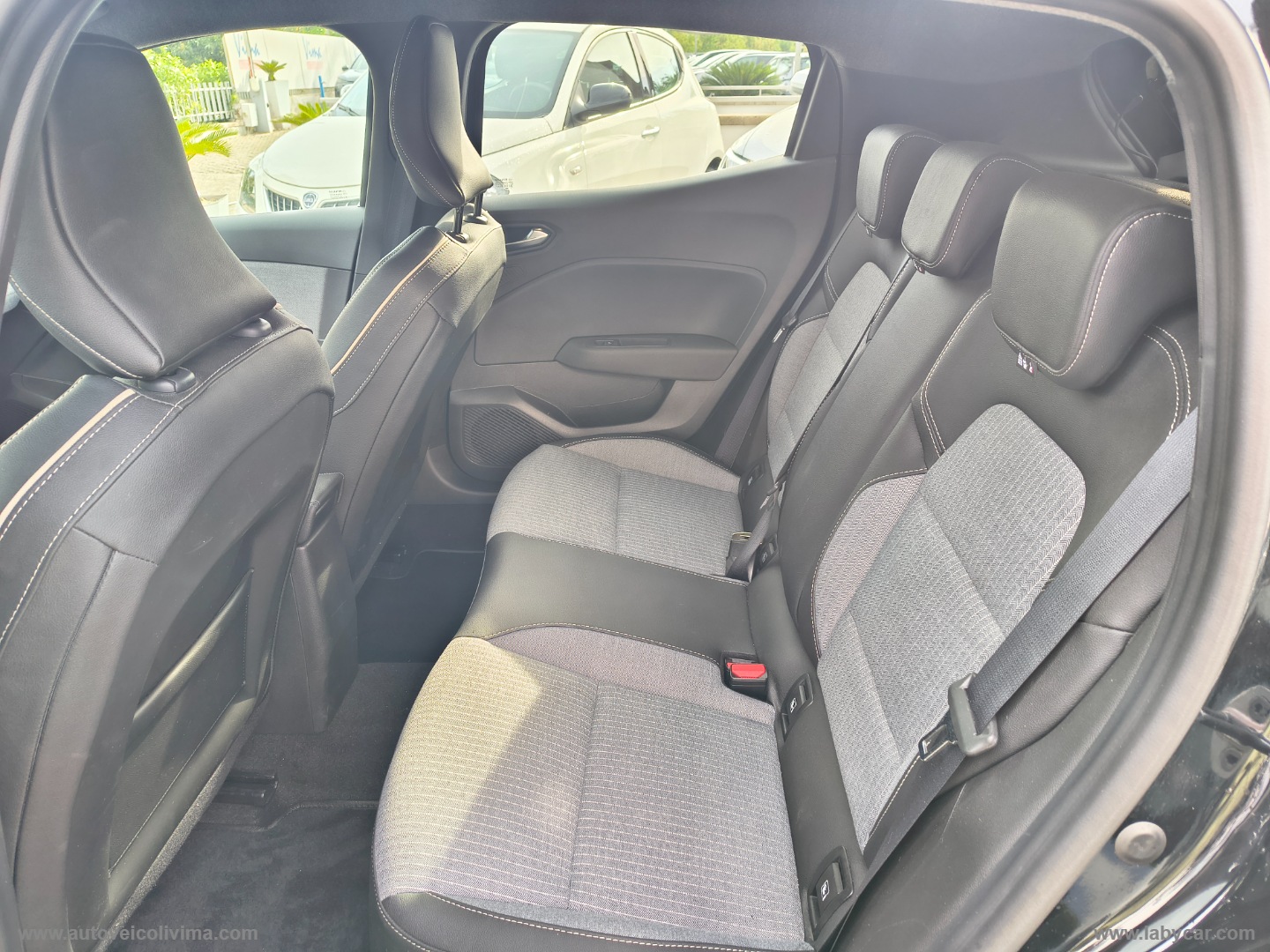 Clio ECO-G 100 CV Techno - immagine 8