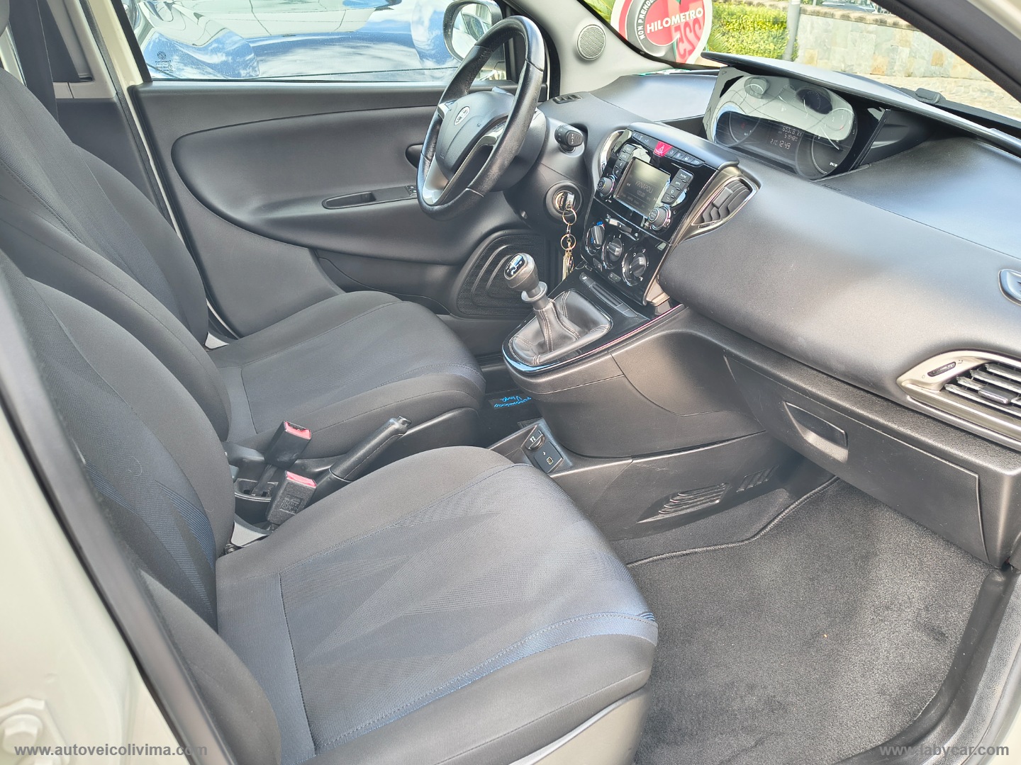 Ypsilon 1.2 69 CV 5p. S&S Gold - immagine 8