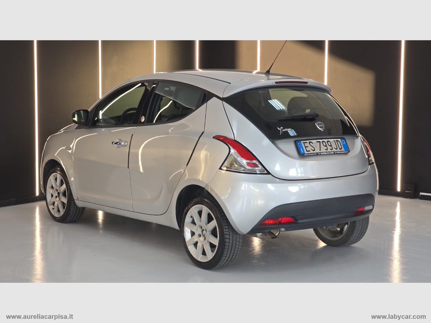 Ypsilon 1.2 69 CV 5p. GPL Ecochic Silver - immagine 8