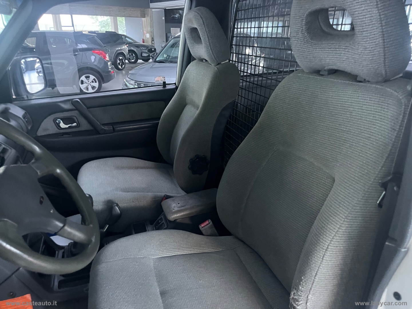Pajero 2.5 TDI MT SS GLS - immagine 8