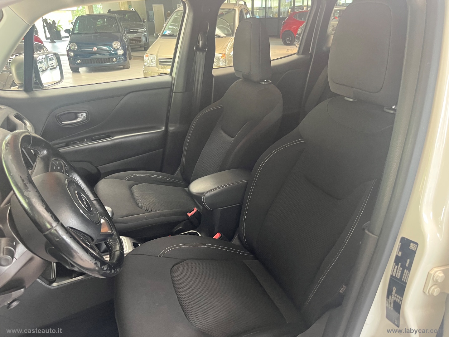 Renegade 1.6 Mjt 120CV Limited - immagine 8