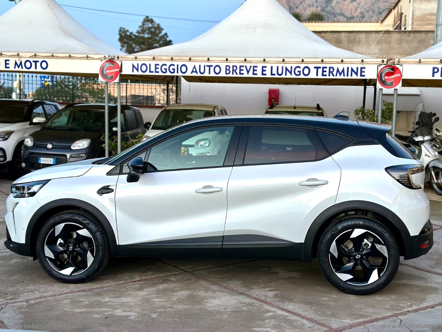 Captur ECO-G 100 CV Techno AZIENDALE KM 3.000 - immagine 8