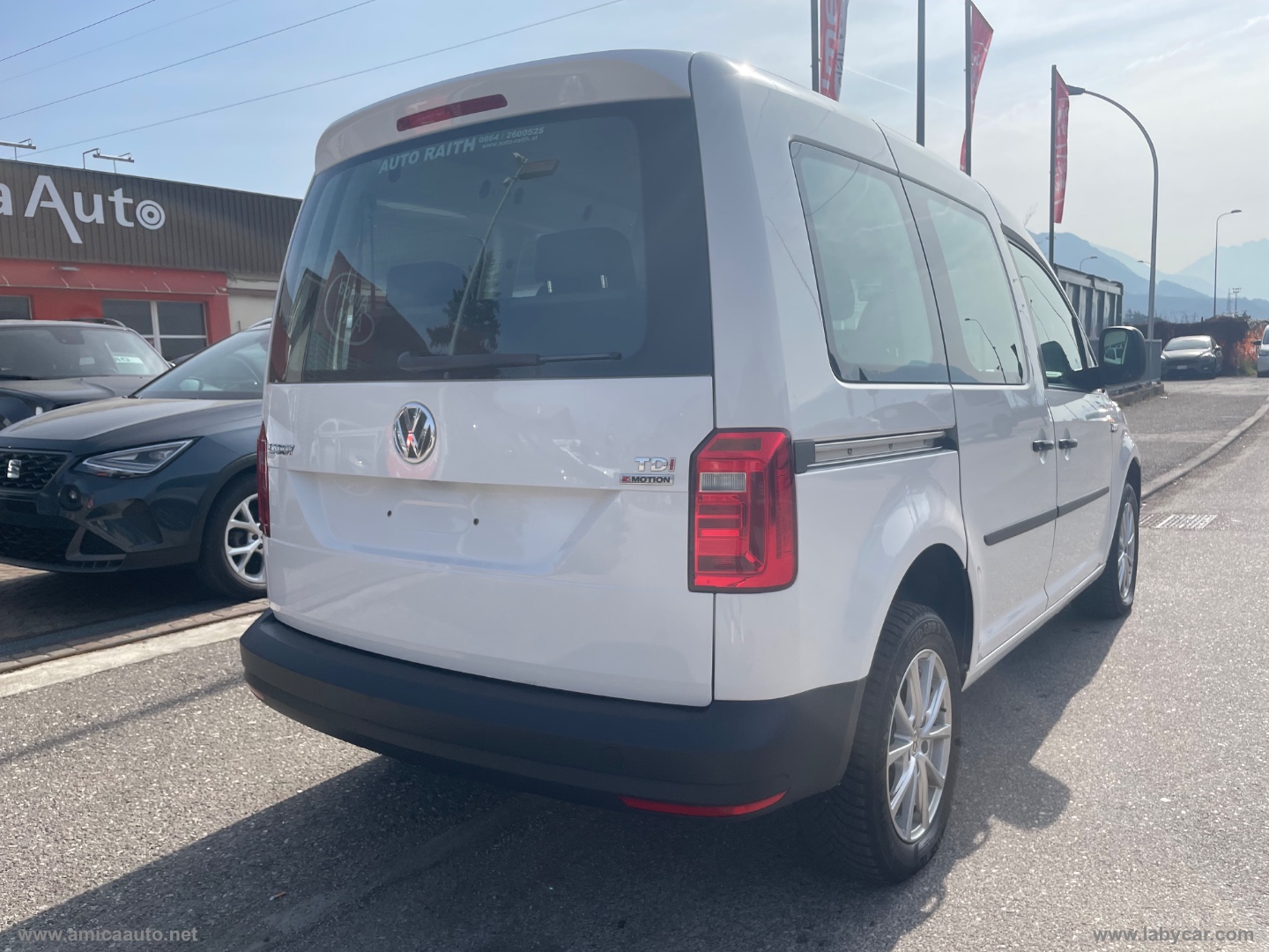 Caddy 2.0 TDI 122CV 4MOTION Kombi - immagine 8