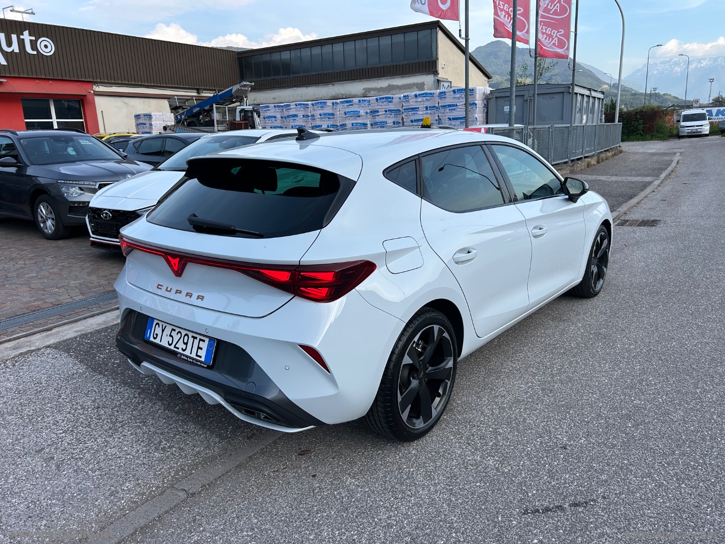 Leon 1.5 Hybrid 150 CV DSG - immagine 8