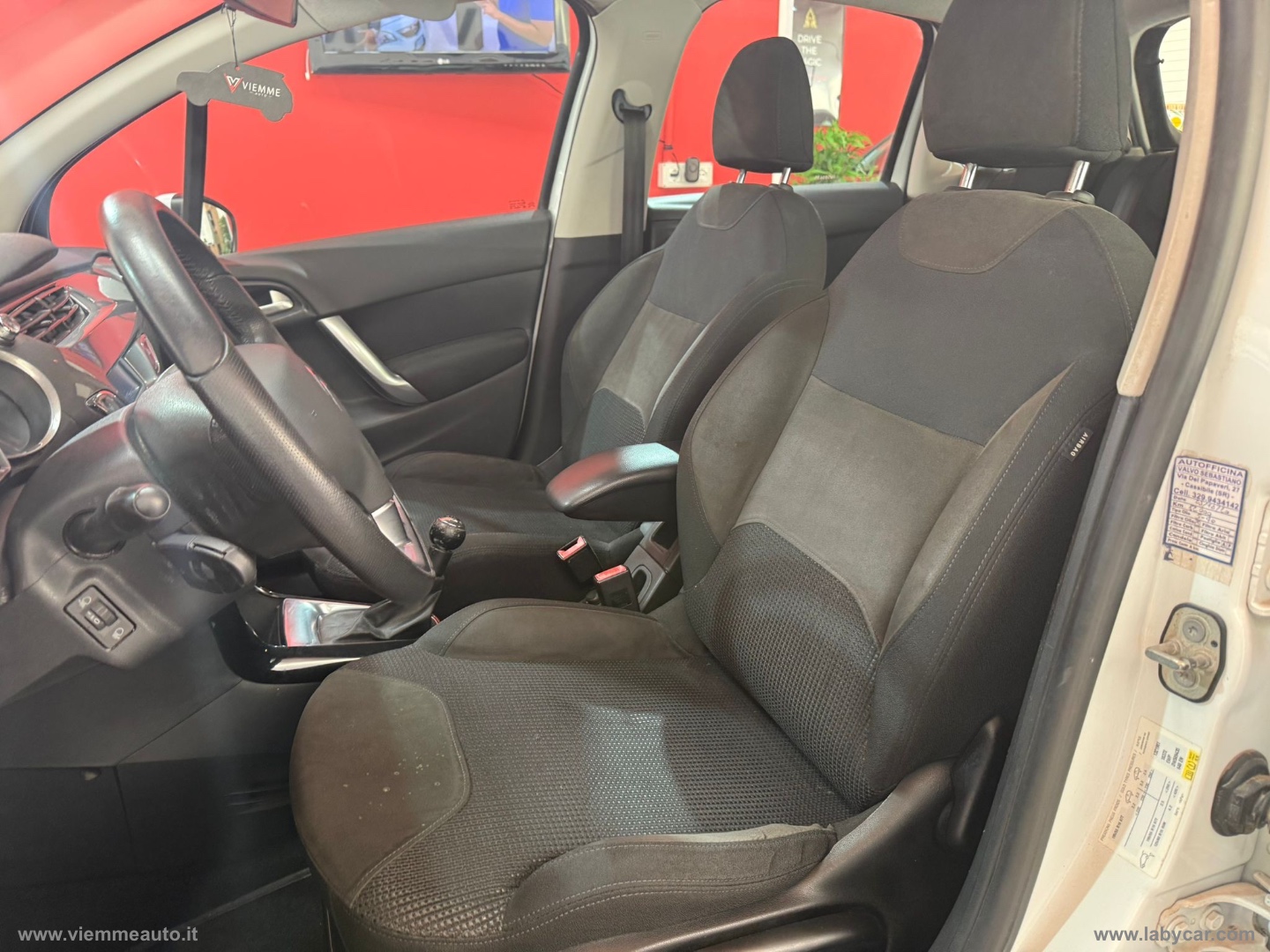 C3 1.2 VTi 82 Exclusive - immagine 8