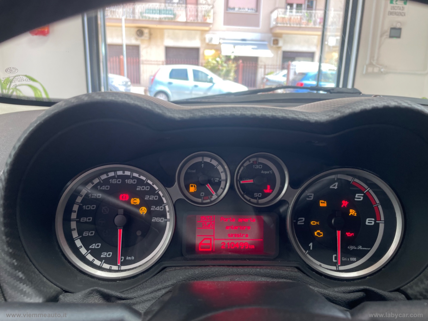 MiTo 1.3 JTDm 90 CV Dist. Sport Pack - immagine 8