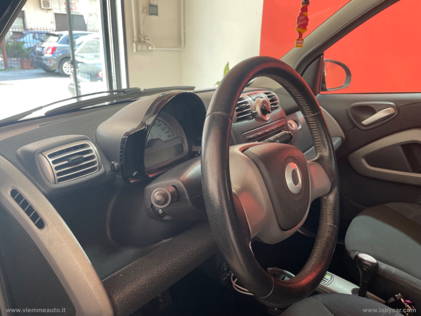 fortwo 1000 52 kW MHD coupé passion - immagine 8