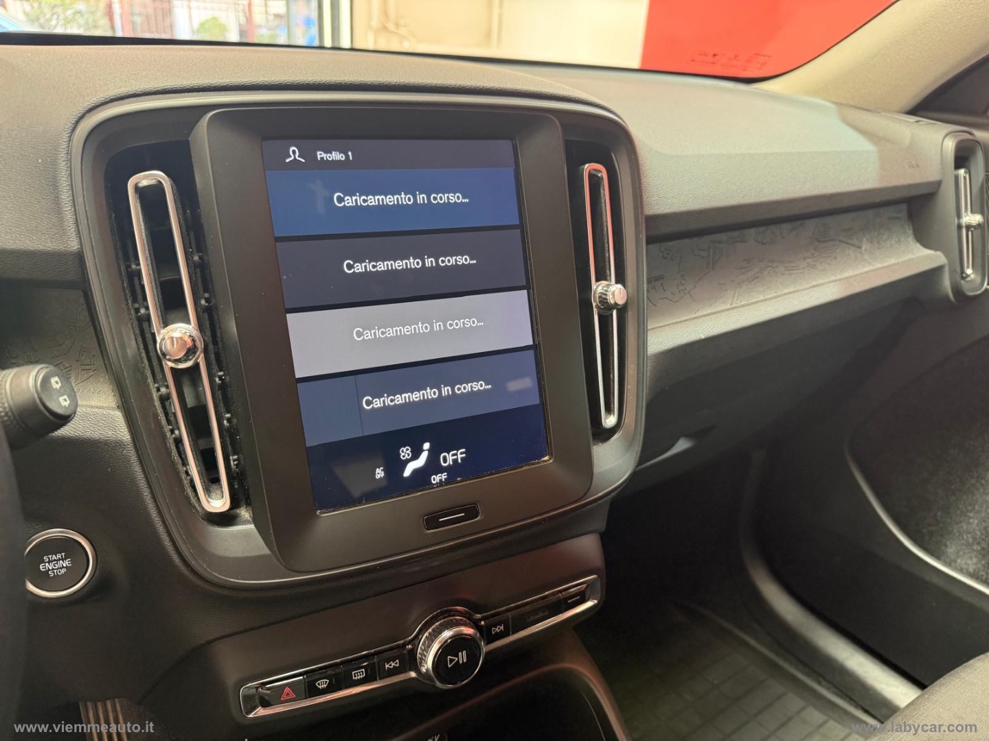 XC40 D3 R-design - immagine 8