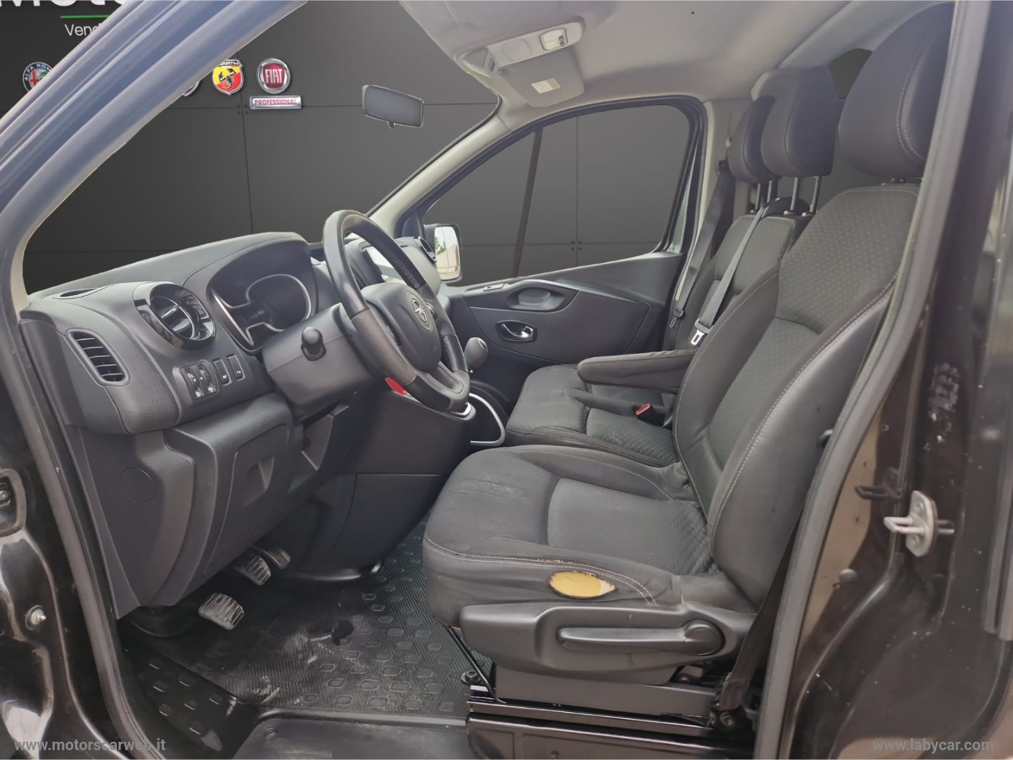 Vivaro 27 1.6 BiT. EcoF. PC-TN Combi - immagine 8