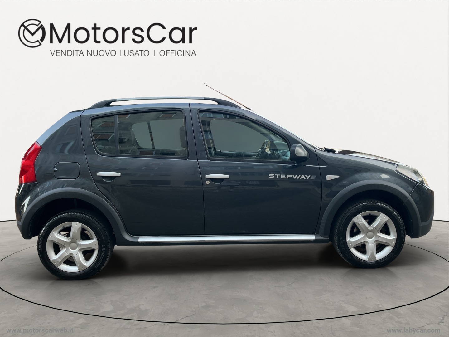 Sandero Stepway 1.6 8V 90 CV - immagine 8