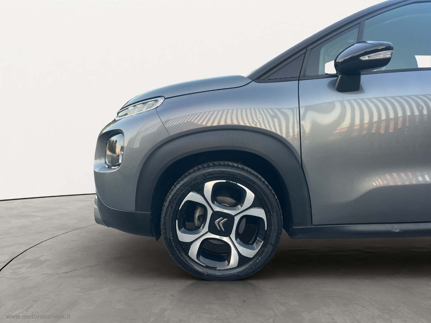 C3 Aircross BlueHDi 100 S&S Shine - immagine 8
