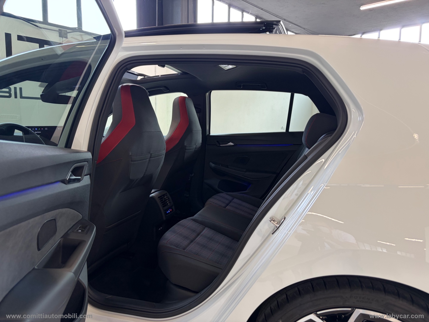 Golf 8.5 2.0 TSI GTI DSG - immagine 8