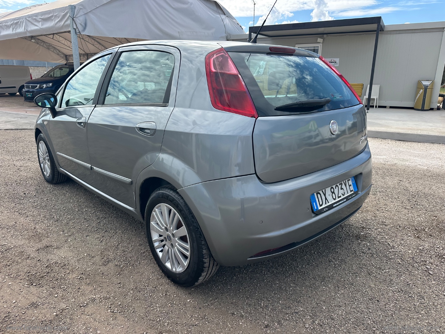 Grande Punto 1.3 MJT 90 CV 5p.CAMBIO SEQUENZIALE - immagine 8