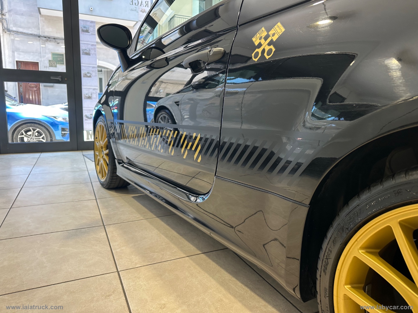 695 1.4 Turbo T-Jet 180 CV 75 Anniv. SOLO 1368 ESEMPLARI - immagine 8