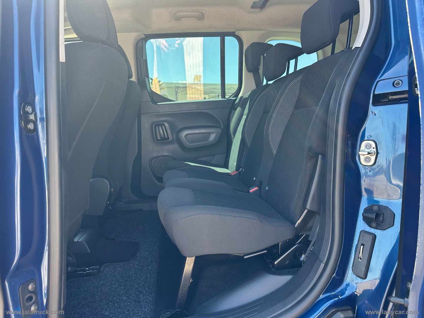 Rifter Mix BlueHDi Active AUTOCARRO N1 5 POSTI - immagine 8