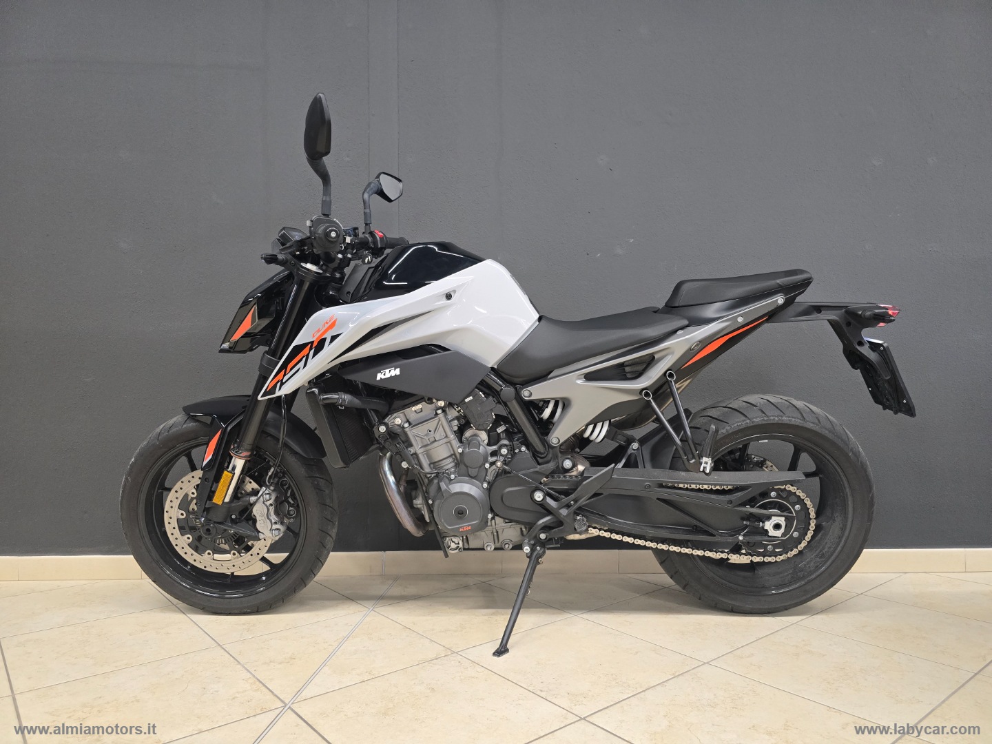 790 DUKE L - immagine 8