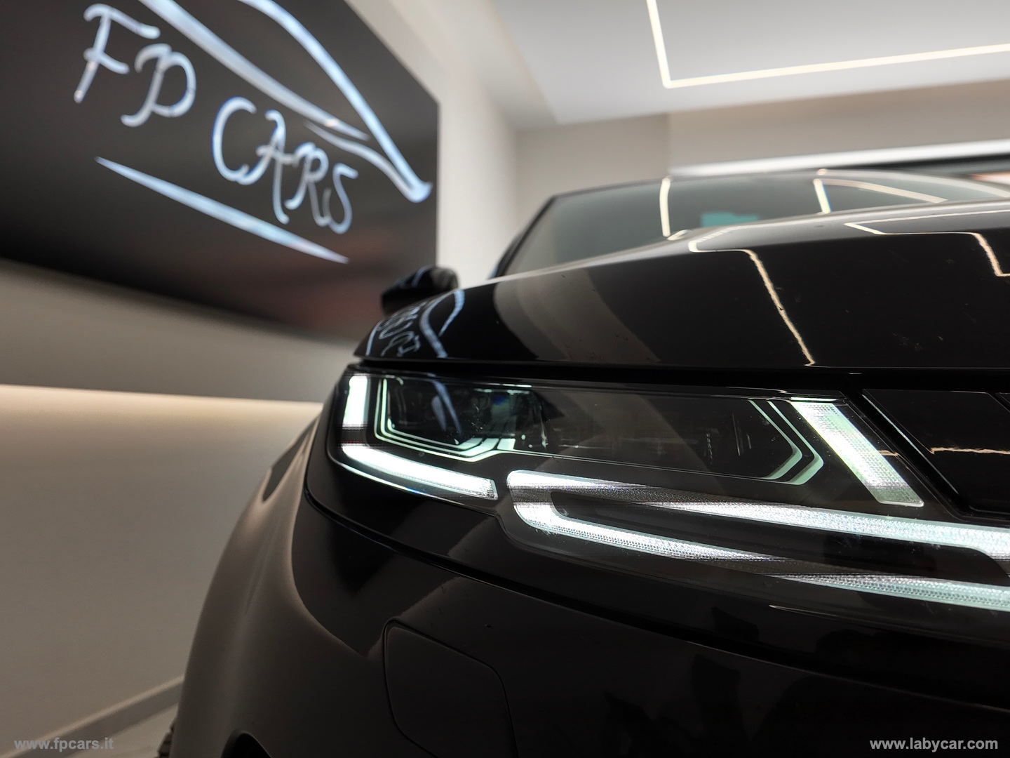 RR Evoque 2.0D I4 204 CV AWD Aut R-D.HSE - immagine 8