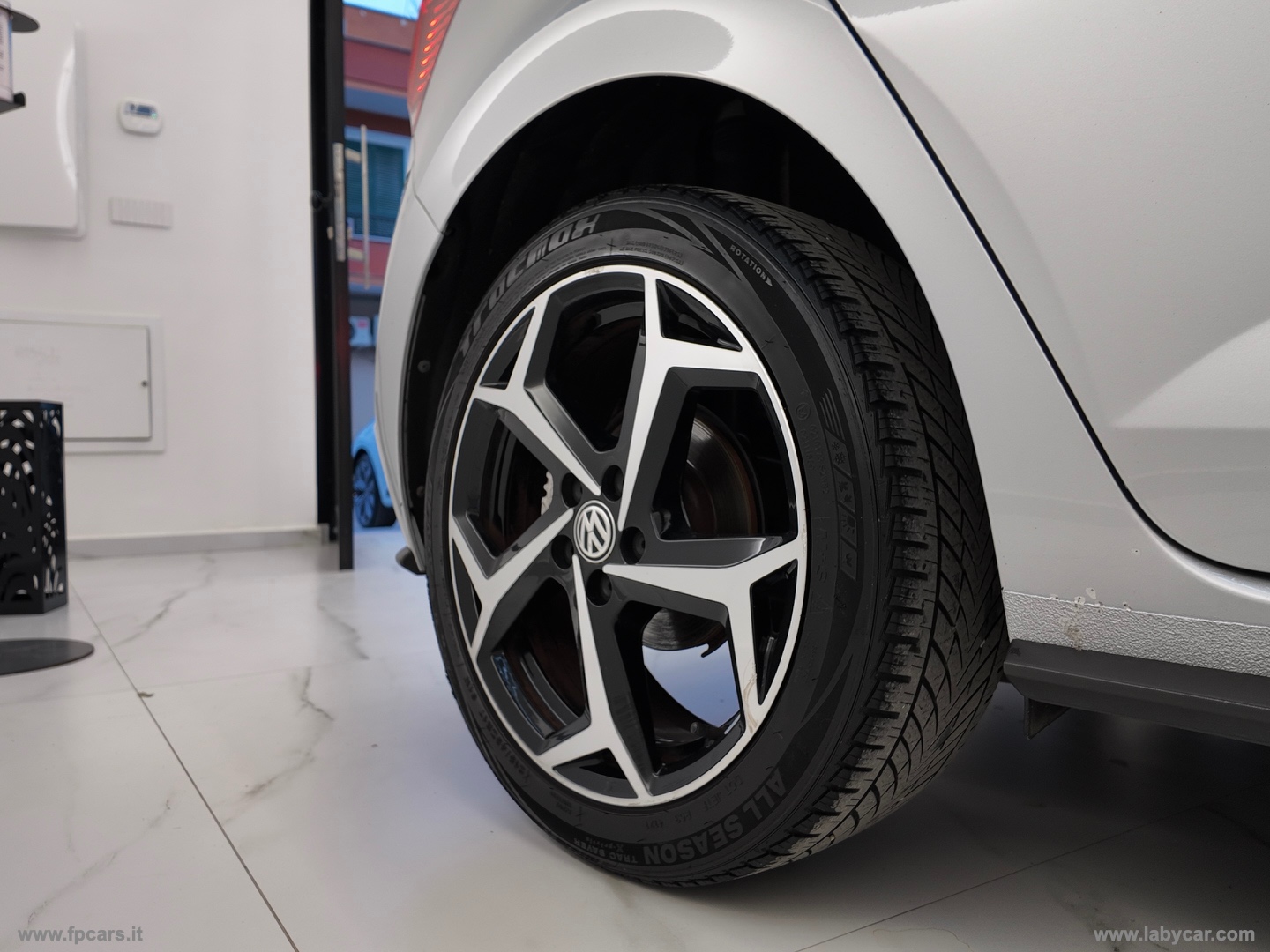 Polo 1.0 TSI 115 CV DSG R-Line - immagine 8
