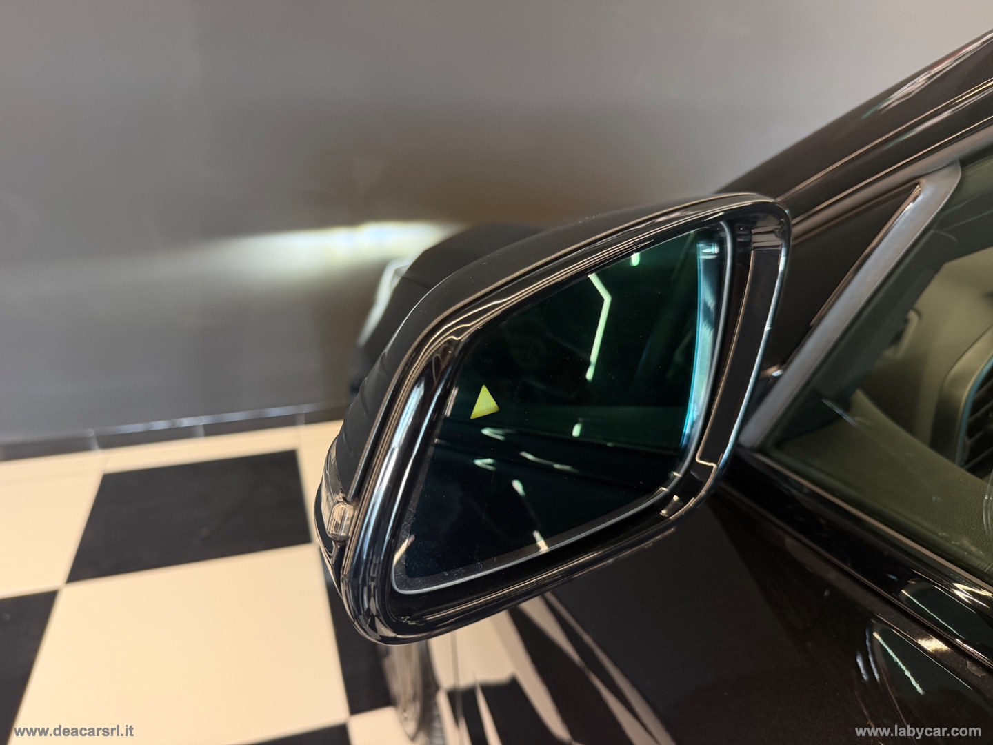 218i Gran Coupé Msport TOTAL BLACK - immagine 8