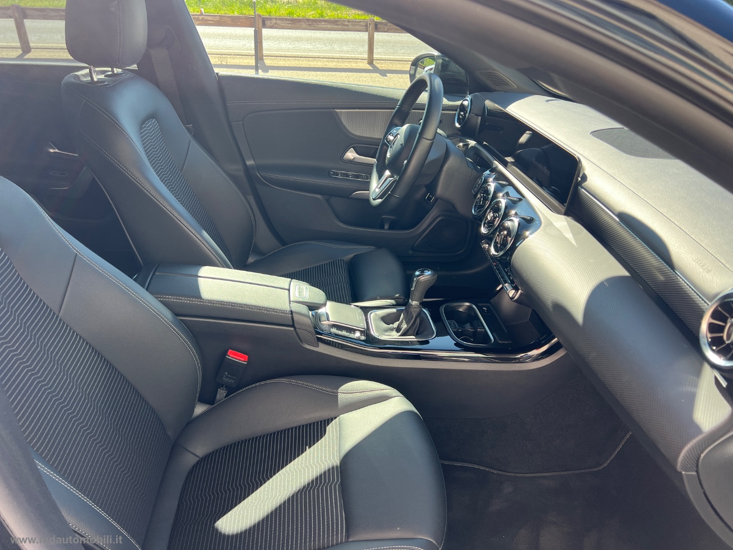 CLA 200 Sport NUOVO MODELLO NIGHT EDITION - immagine 8
