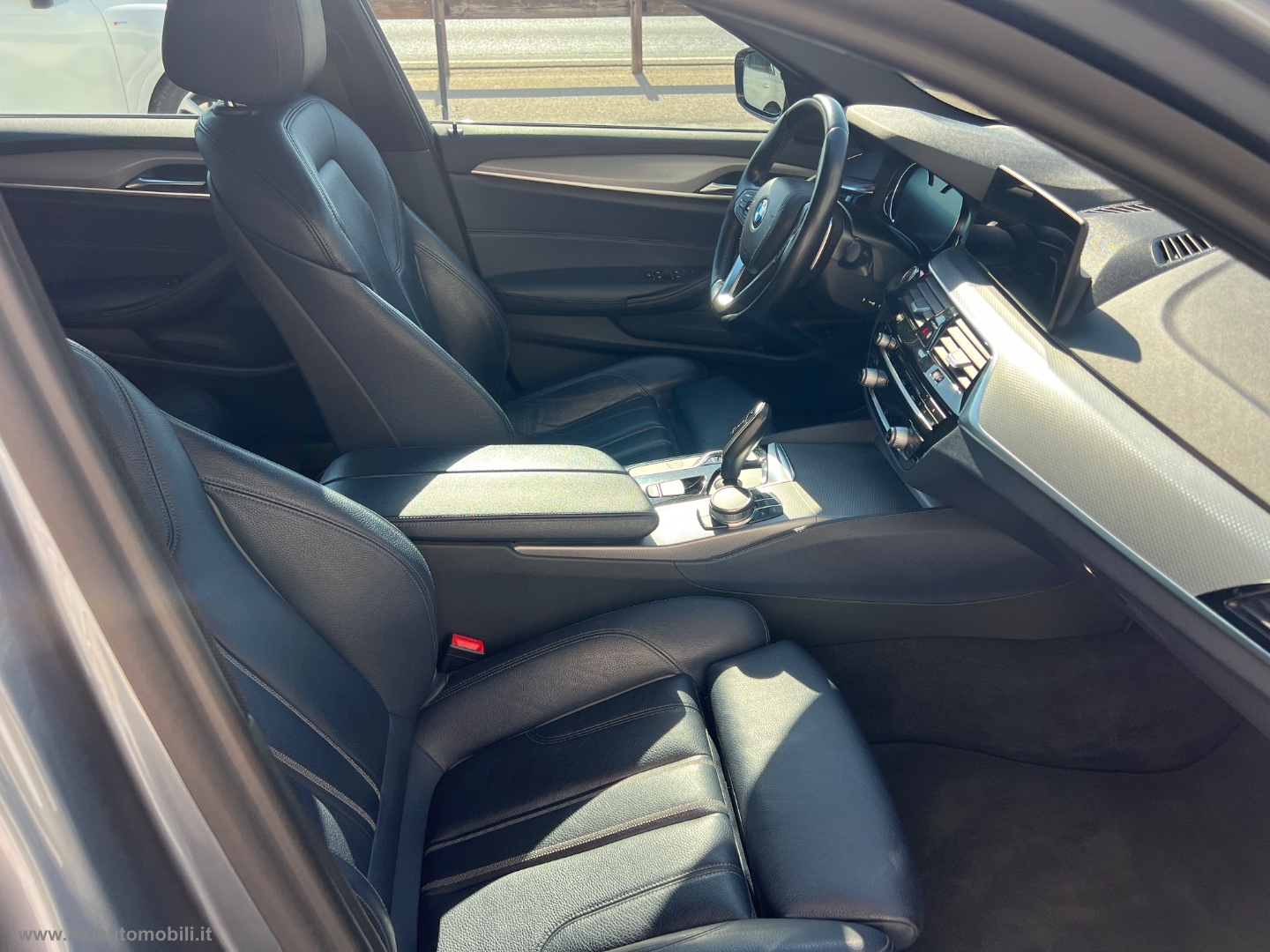 520d xDrive Touring Msport IVA ESPOSTA - immagine 8
