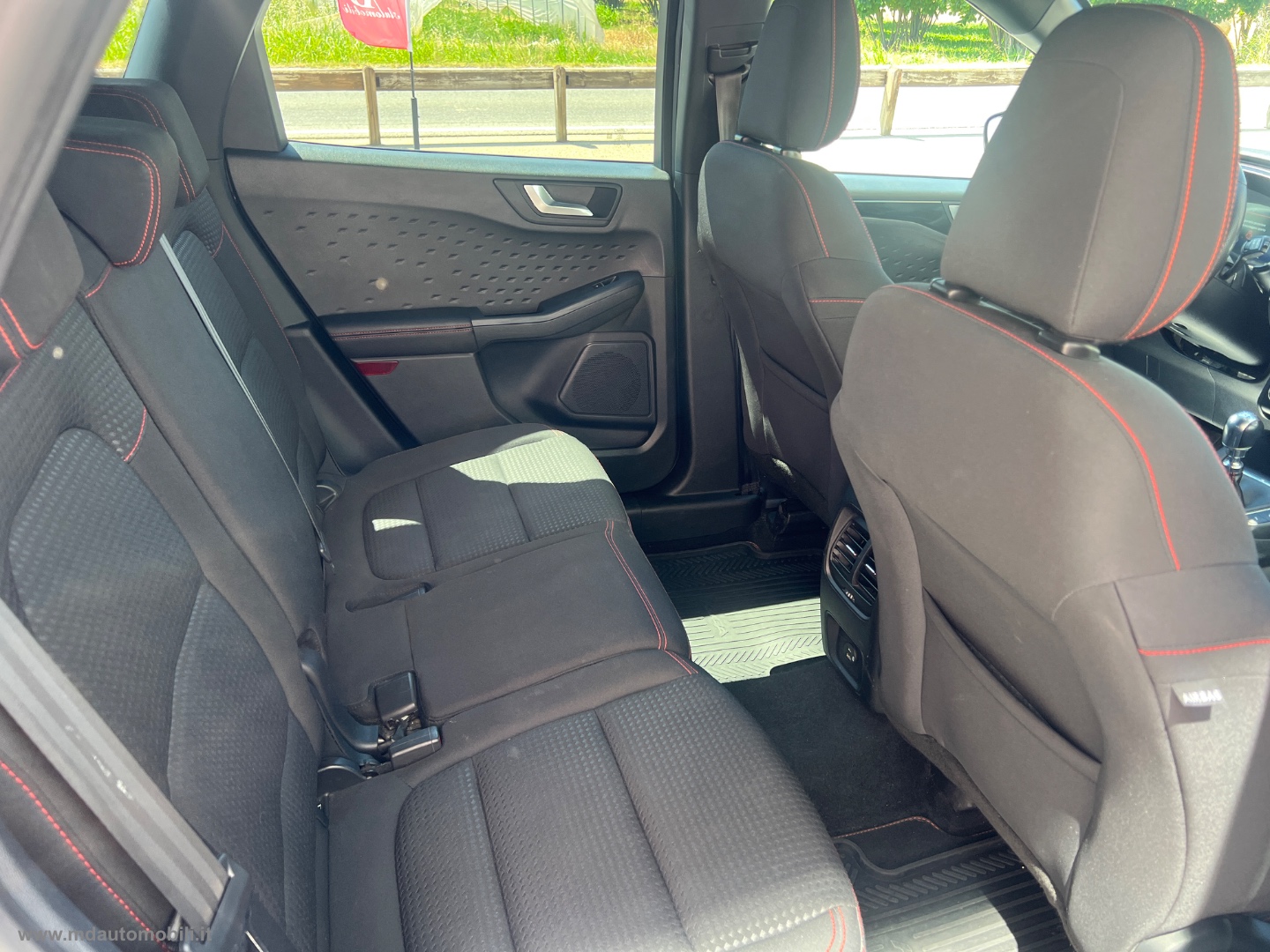 Kuga 2.0 EcoBlue Hybrid 150CV 2WD ST-L. ST LINE CAMERA NAVI STUPENDA - immagine 8