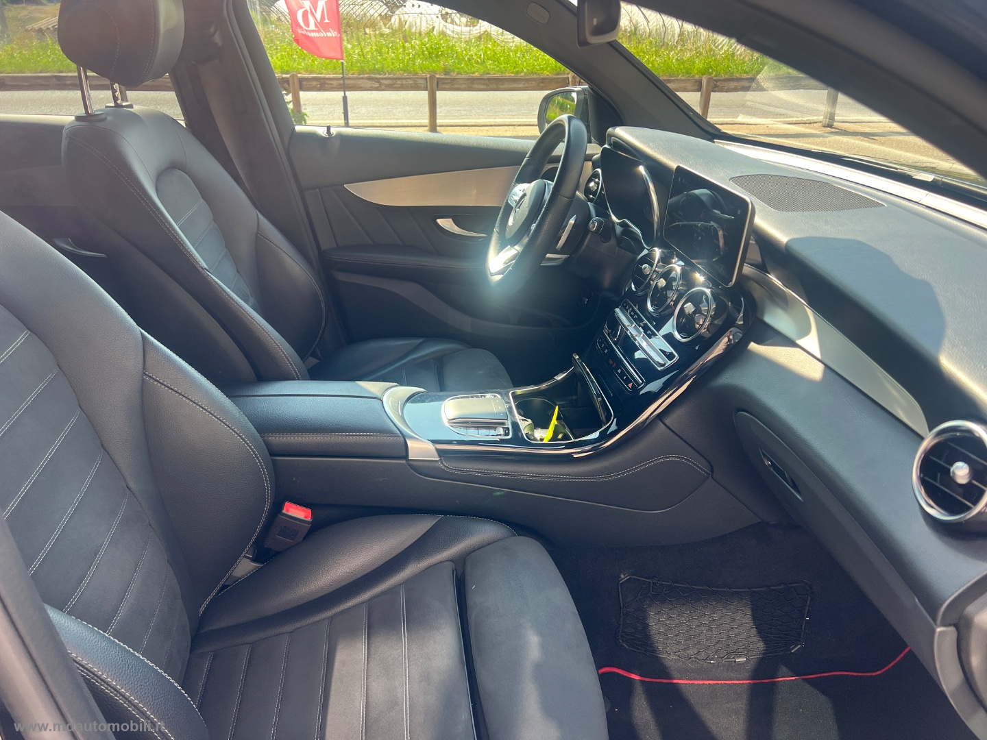 GLC 220 d 4Matic Coupé Premium RESTYLING - immagine 8