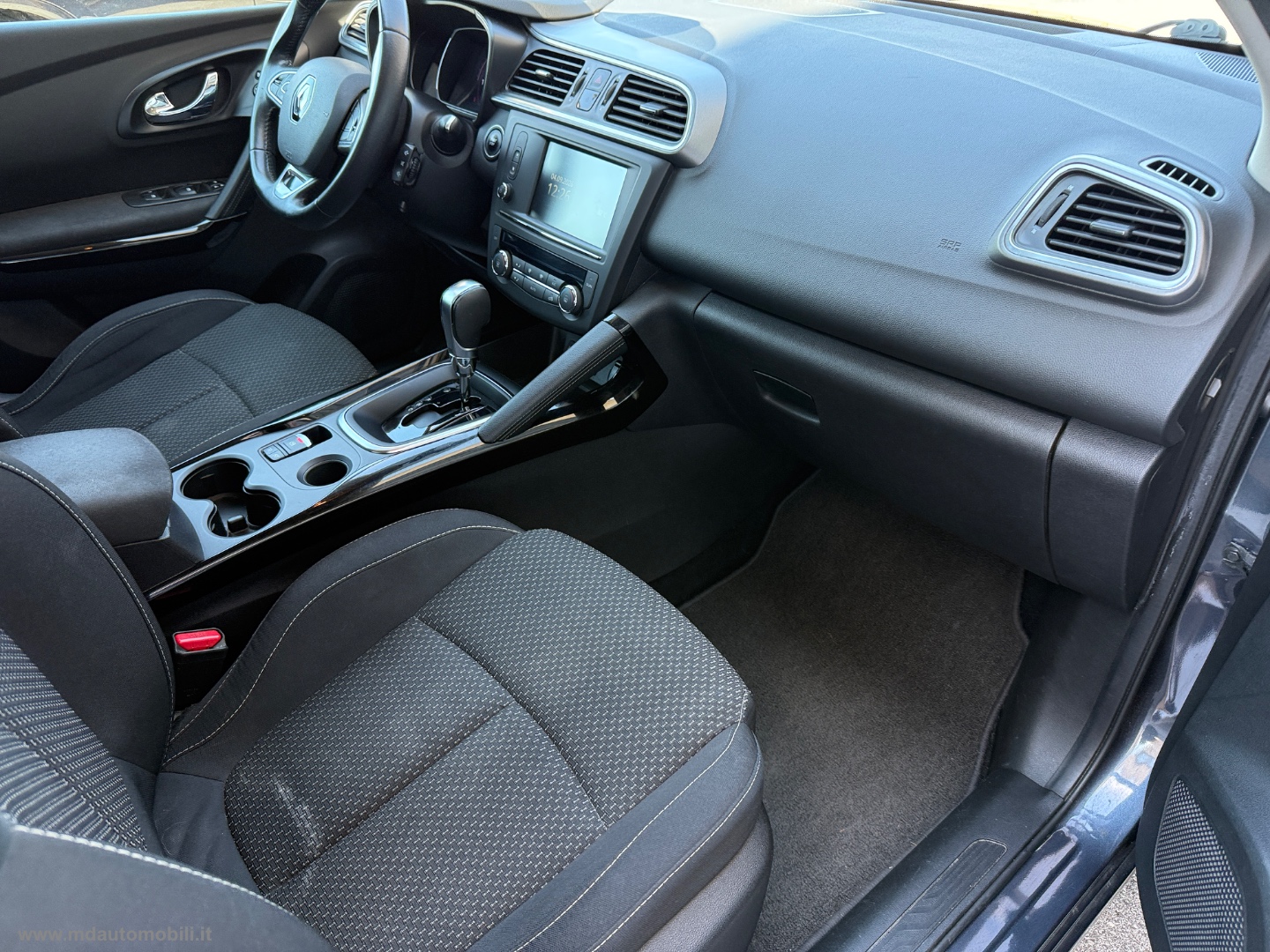 Kadjar dCi 8V 110 CV EDC Energy Intens AUTOMATICA SOLO KM.106000 - immagine 8