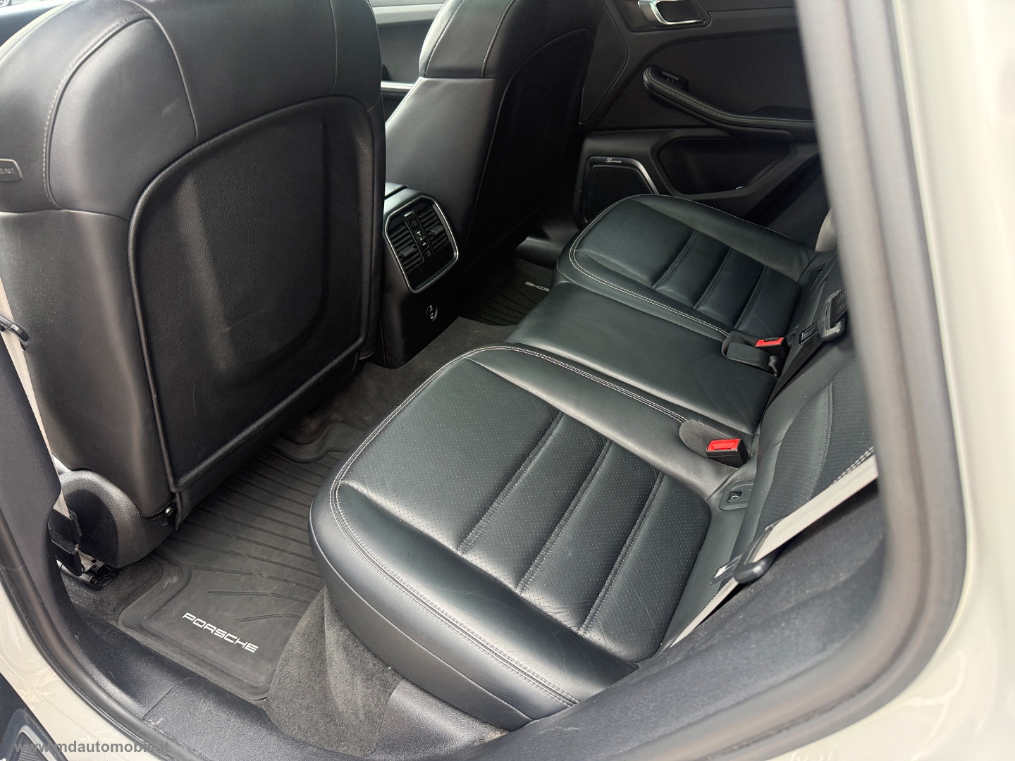 Macan 2.0 T IVA ESPOSTA - immagine 8
