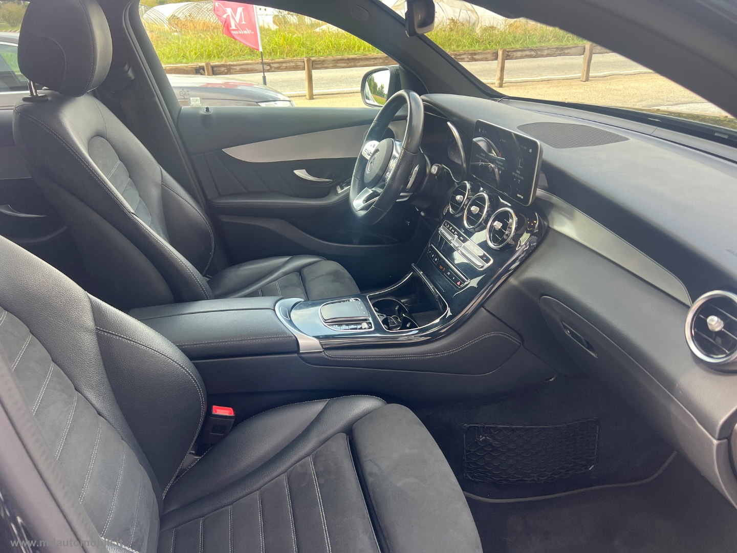 GLC 220 d 4Matic Coupé Premium Plus TETTO PACK AMG CAMERA 360 - immagine 8