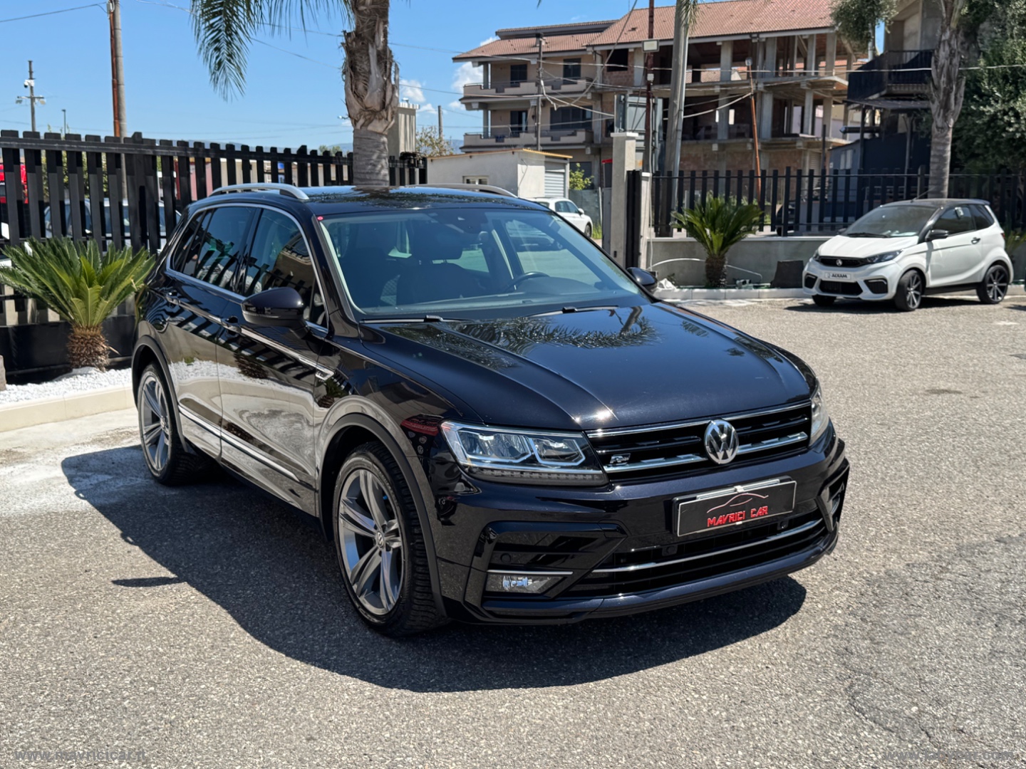 Tiguan 1.6 TDI Style BMT - immagine 8