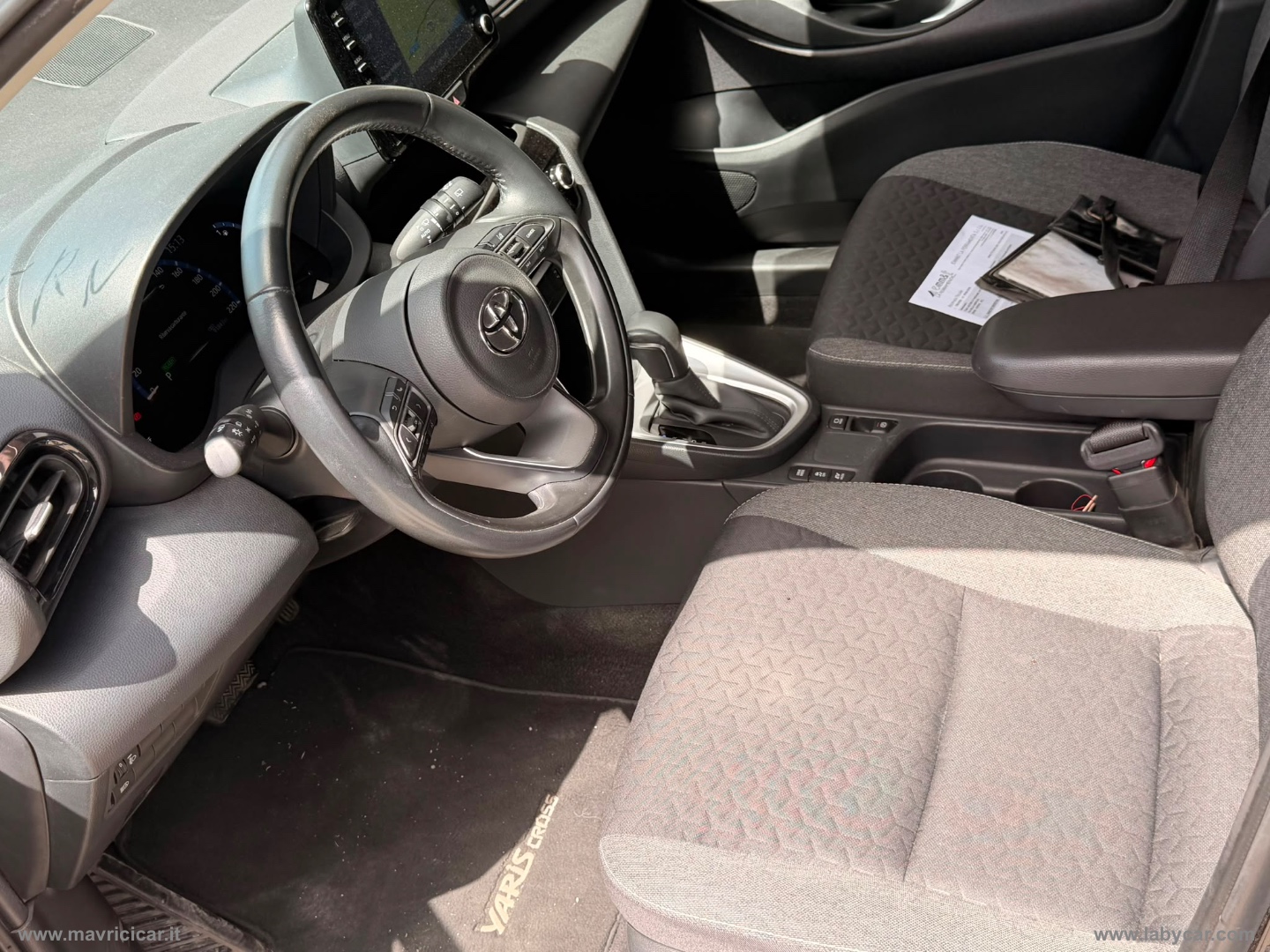 Yaris Cross 1.5 Hybrid 5p. E-CVT Busin. - immagine 8
